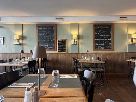 Restaurant La Place  · Restaurant Montfort-l’Amaury